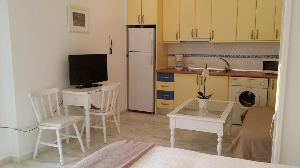 Apartamento Blanco Calle Pureza Seville